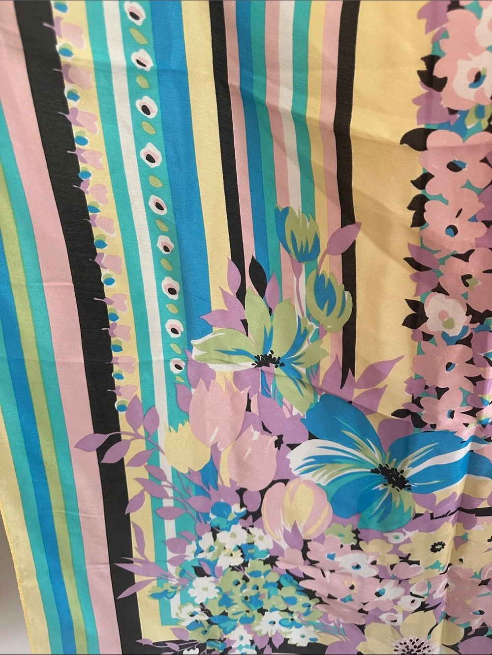 VINTAGE SILK SCARF BY HONEY